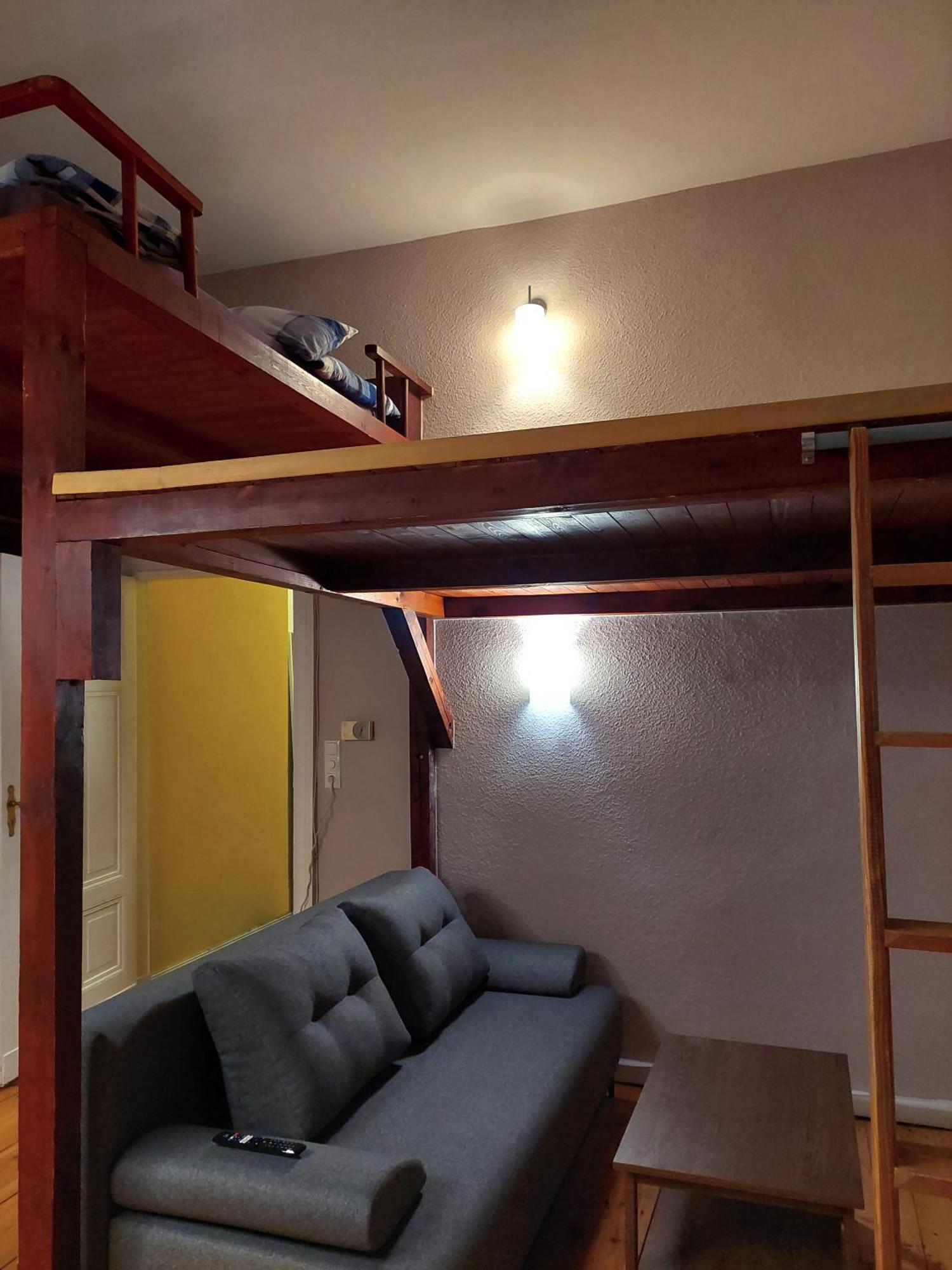 Ruhige Ferienwohnung In Kreuzberg ベルリン エクステリア 写真